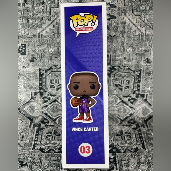 Vince Carter (Toronto Raptors) Funko Pop! NBA SLAM Magazine Cover - Picture 4 of 6